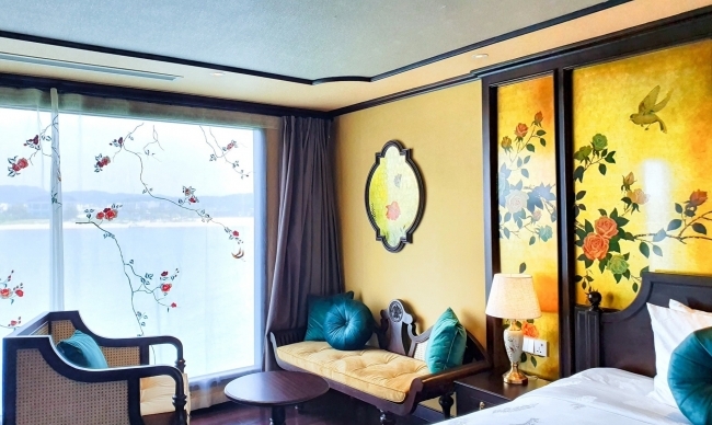 Suite Cabin