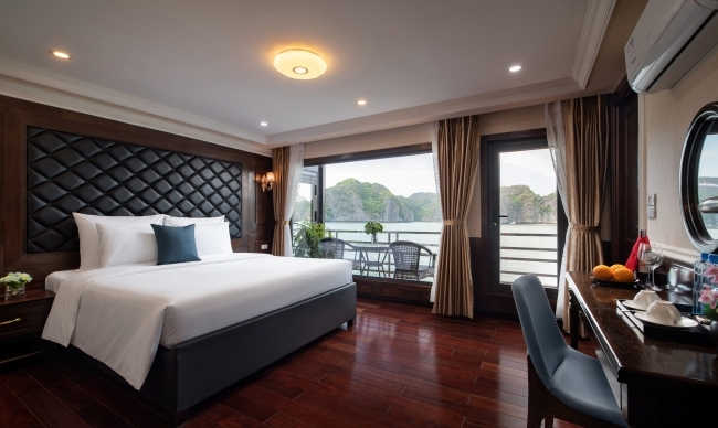 Suite Balcony (1st Floor)