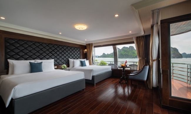 Triple Suite Balcony (2nd floor)