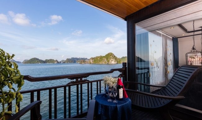 Lan Ha Duplex Suite