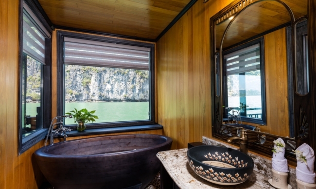 Ha Long Suite