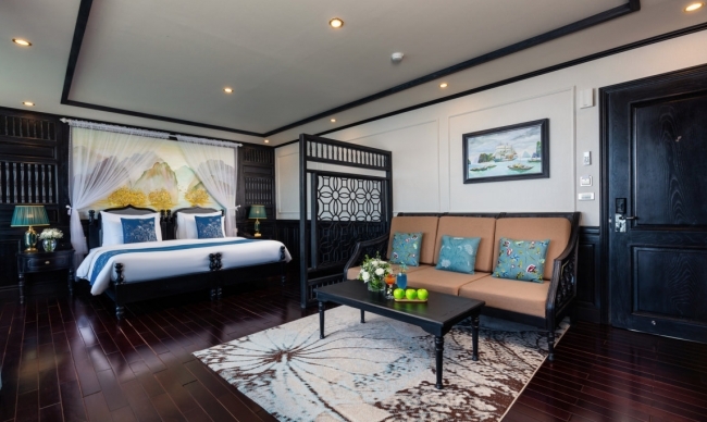 Lan Ha Junior Suite