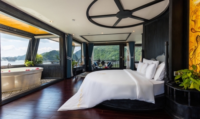 Lan Ha Grand Suite