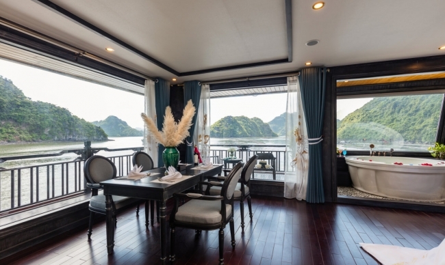 Lan Ha Grand Suite