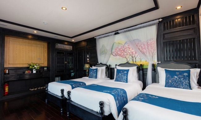 Lan Ha Trio Suite