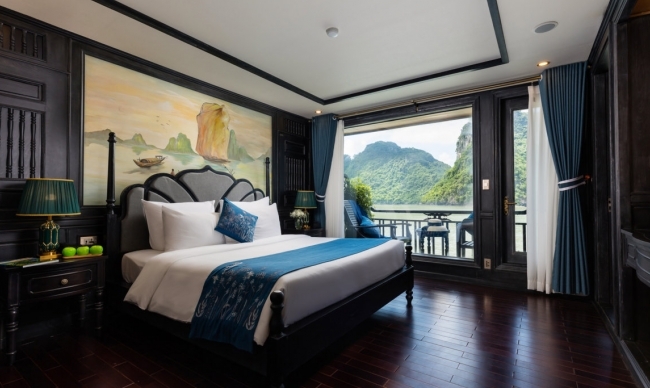 Bai Tu Long Suite