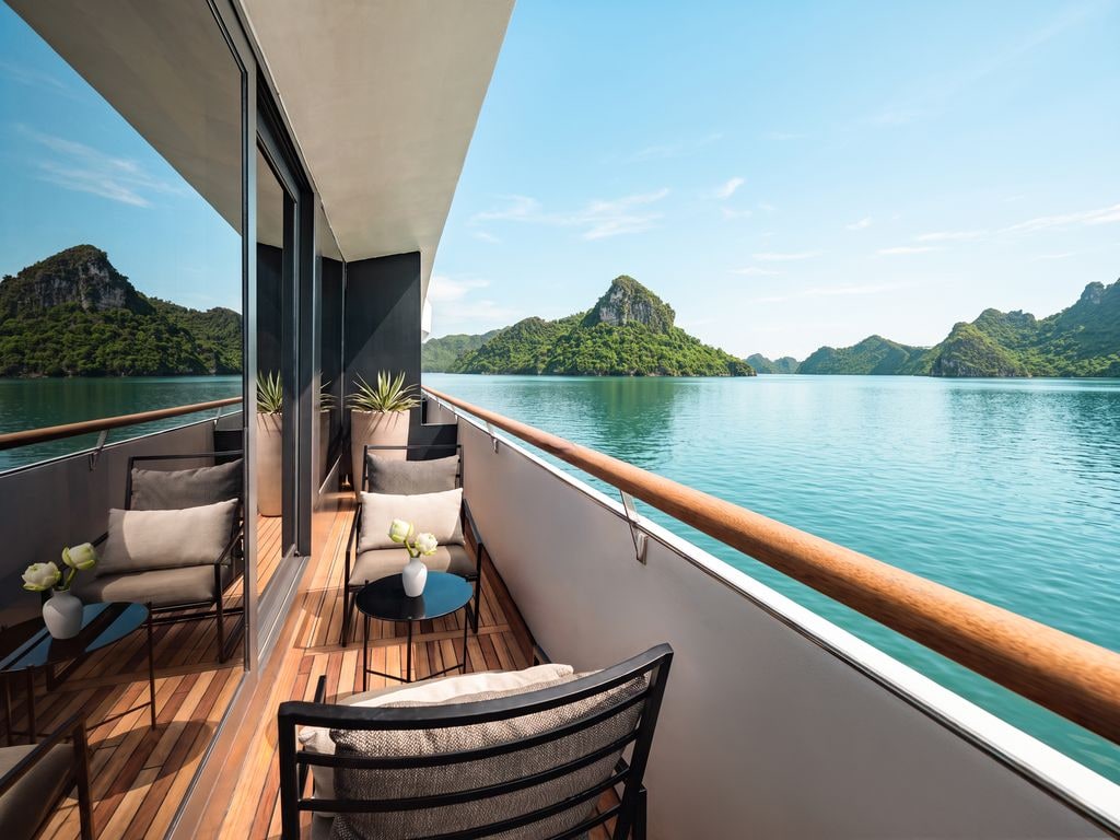 Ocean View Suite - Private Balcony