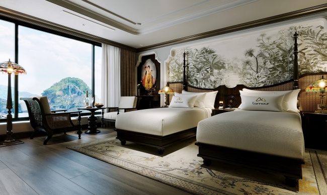 Oriental Cabin