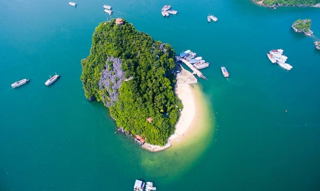 Tuan Chau Marina - Tung Sau Pearl Farm - Titov Island