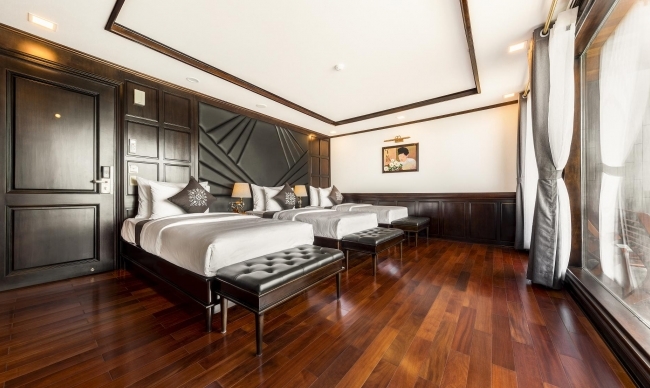 Queen Triple Suite