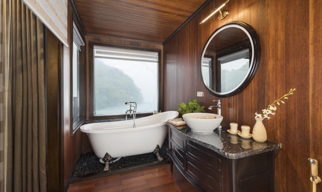 Queen Triple Suite