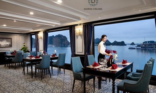 THE RESTAURANT