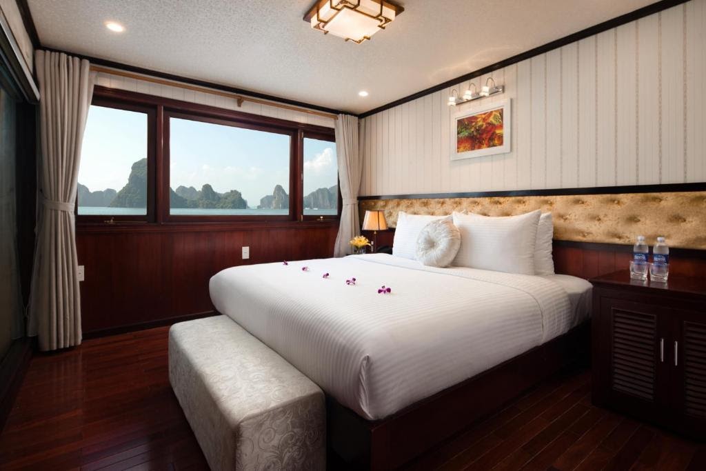 Swan Double/Twin Cabin