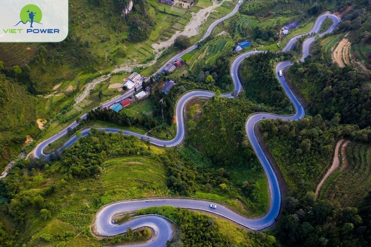 Ma Pi Leng Pass