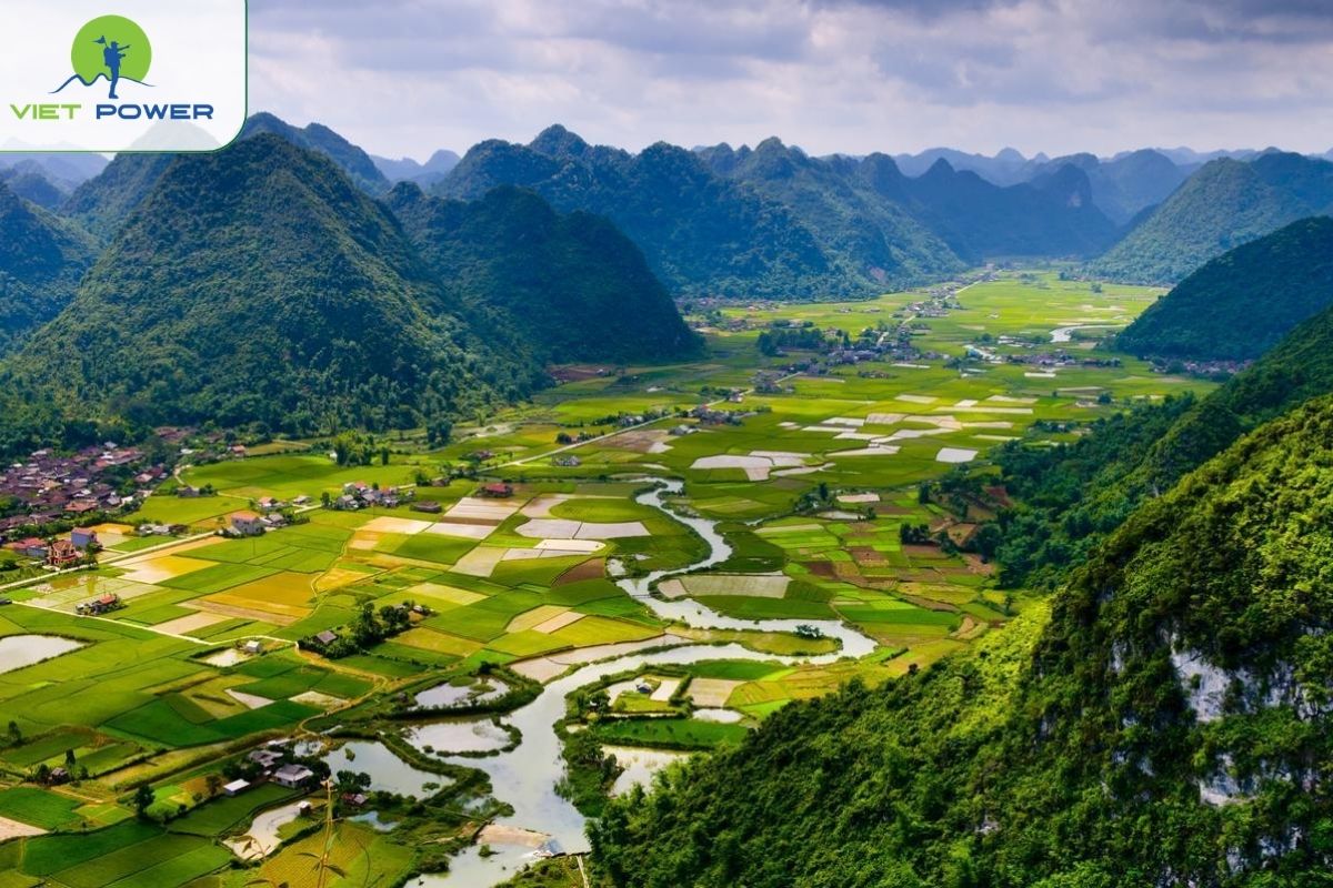 Lang Son  in September