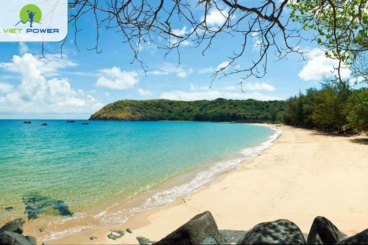 Dam Trau Beach