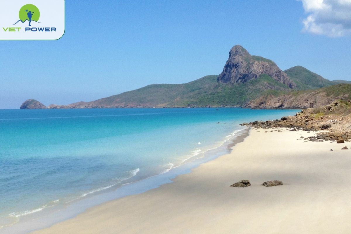 Con Dao Beach 