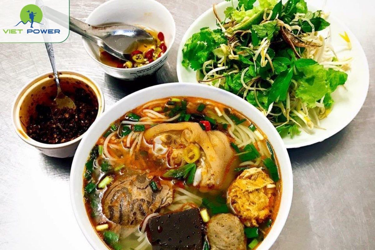Bun Bo Hue O Cuong Chu Diep