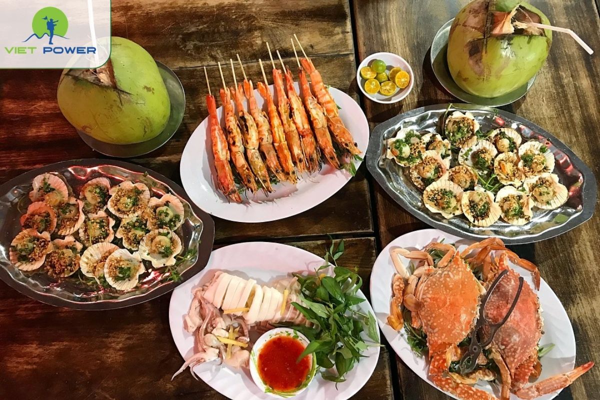 Enjoy seafood in Mui Ne.