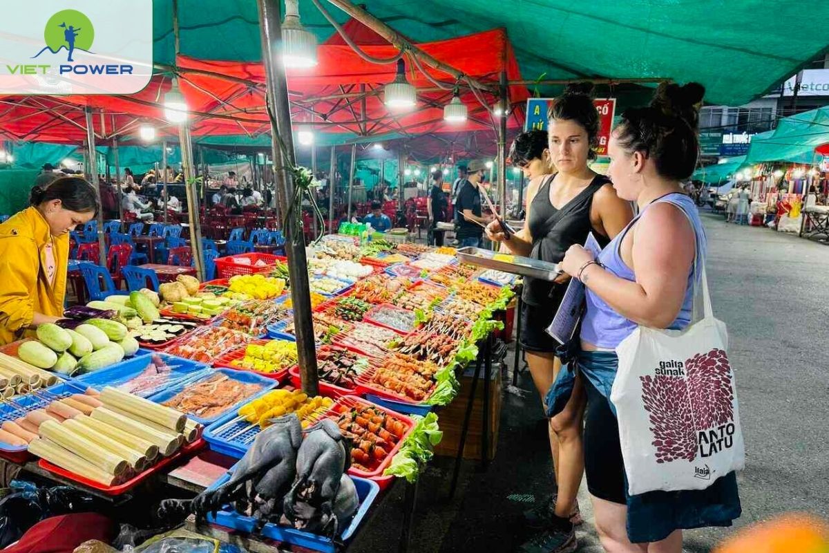 Sapa Night Market and Highland Food