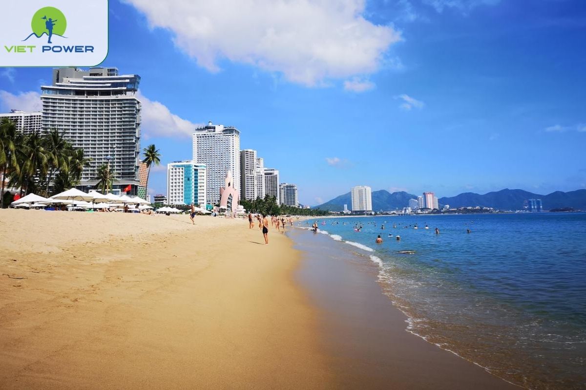 Nha Trang Beach (Tran Phu Beach)
