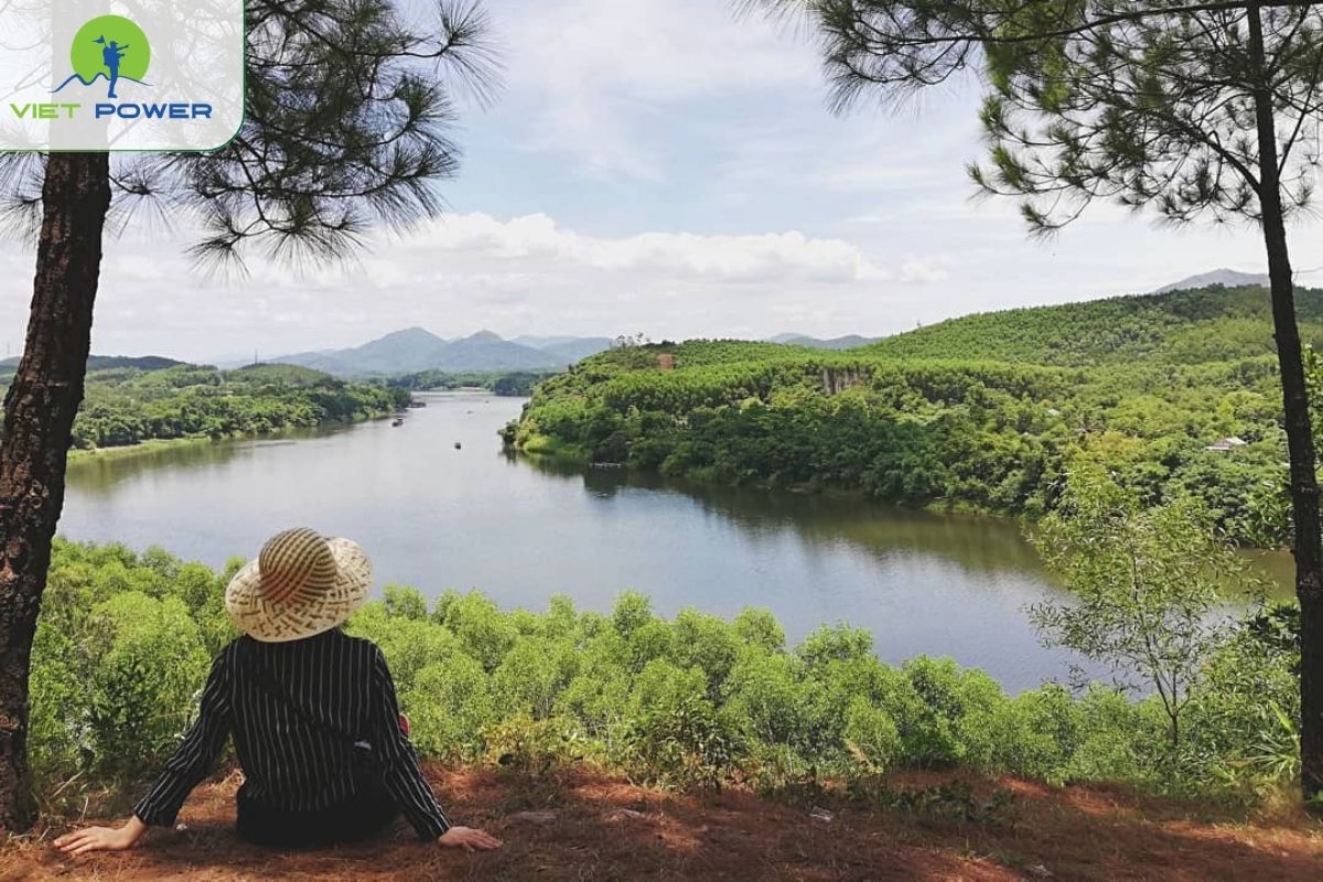 Vong Canh Hill (Đồi Vọng Cảnh)