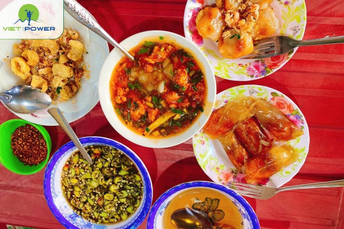 Banh Canh Nam Pho Thuy