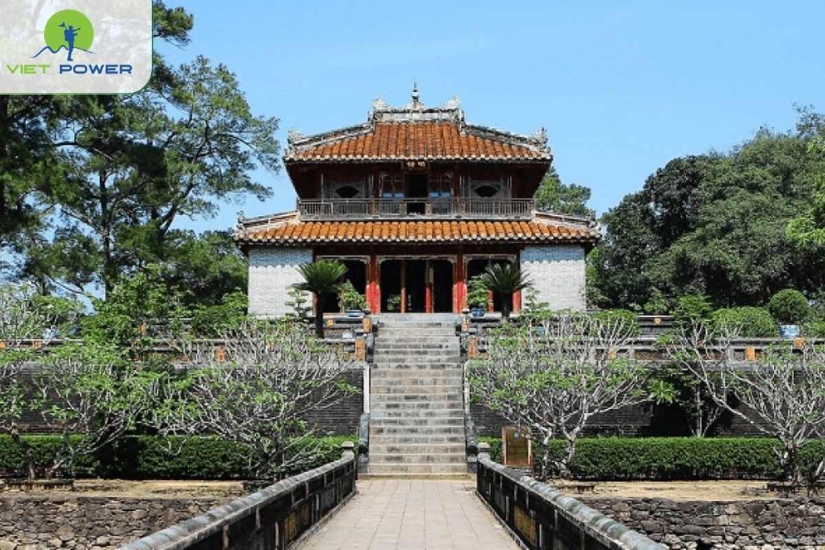 Minh Mang Tomb (Lăng Minh Mạng)