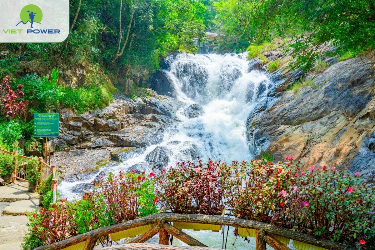 Datanla Waterfall
